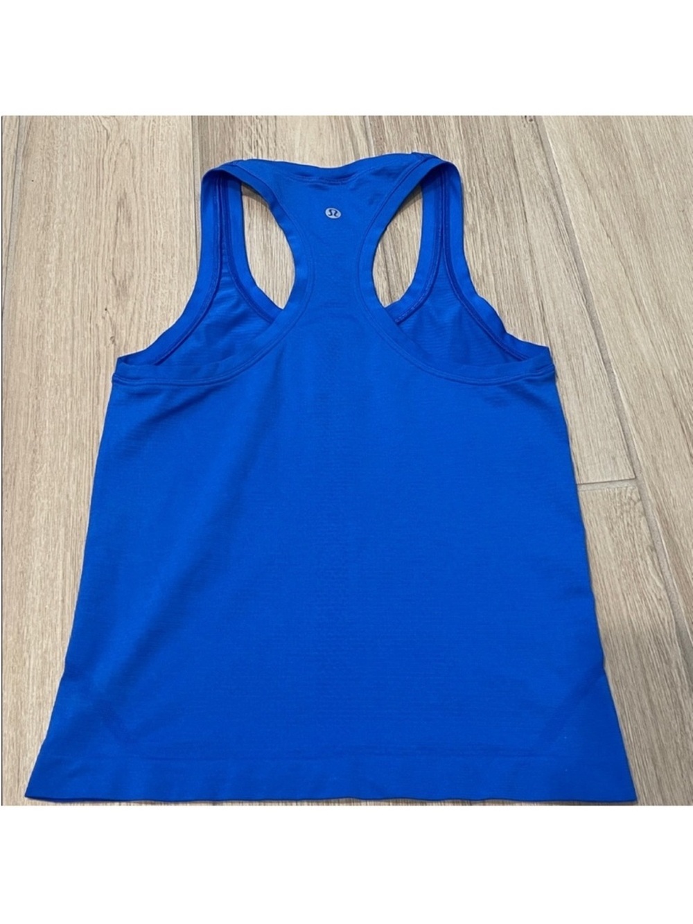 Lululemon Swiftly Tech Racerback Tank Top 2.0 *Race Length Blazer Blue Tone Sz 4 - Picture 4 of 6